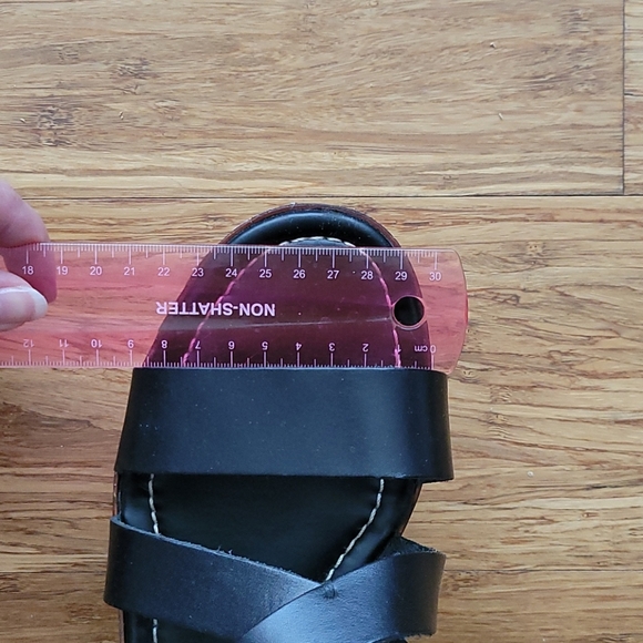 Miz Mooz black leather platform wedges-size 10 - Picture 8 of 10